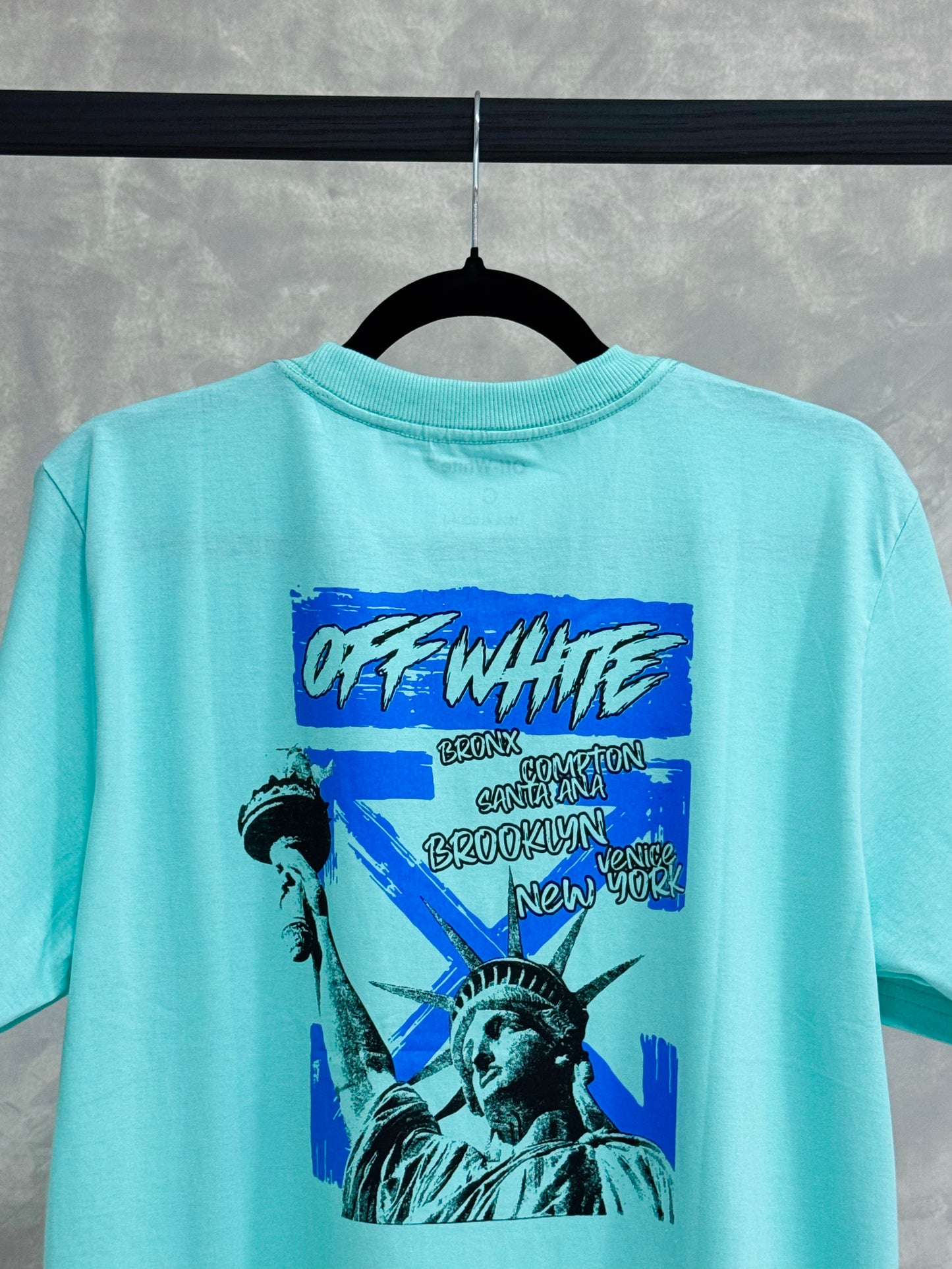 Camiseta Off White Califórnia