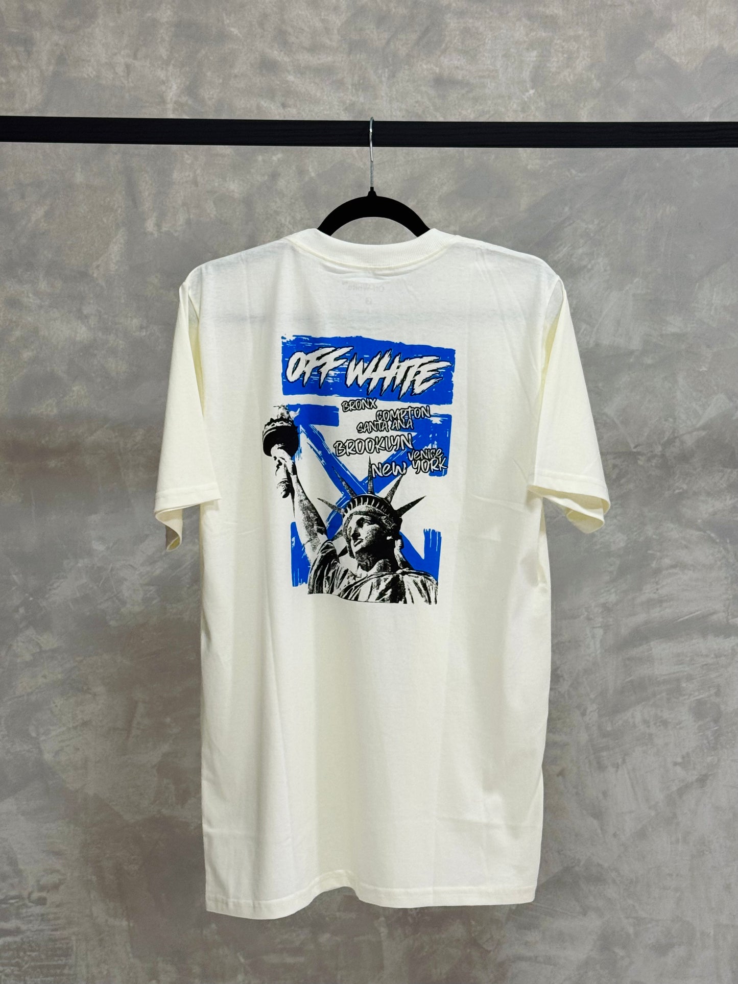 Camiseta Off White Califórnia