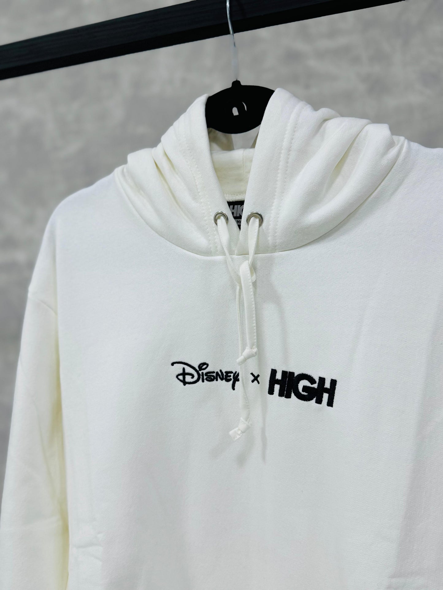 Moletom Disney X High