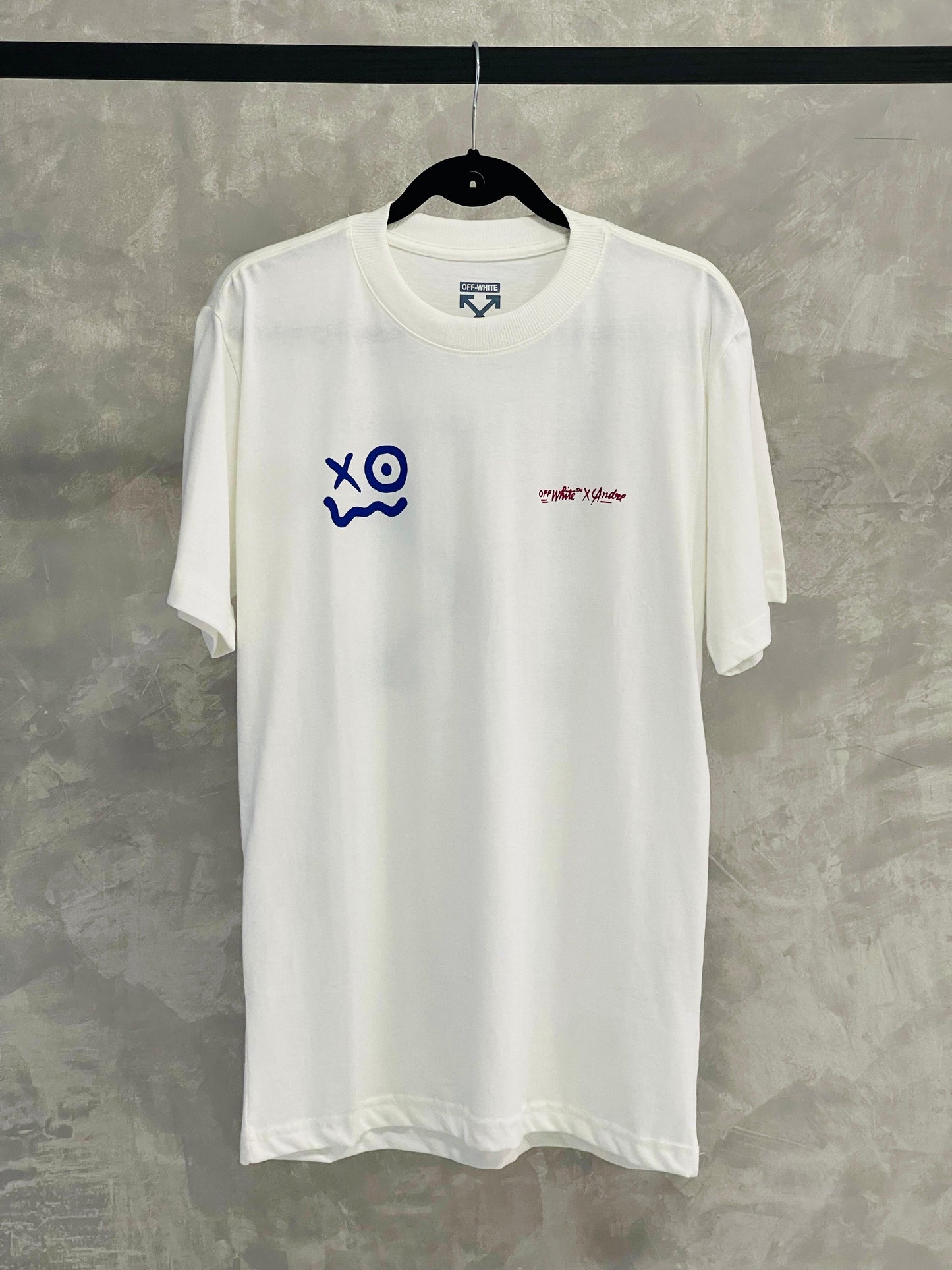 Camiseta Off-White x André Spray