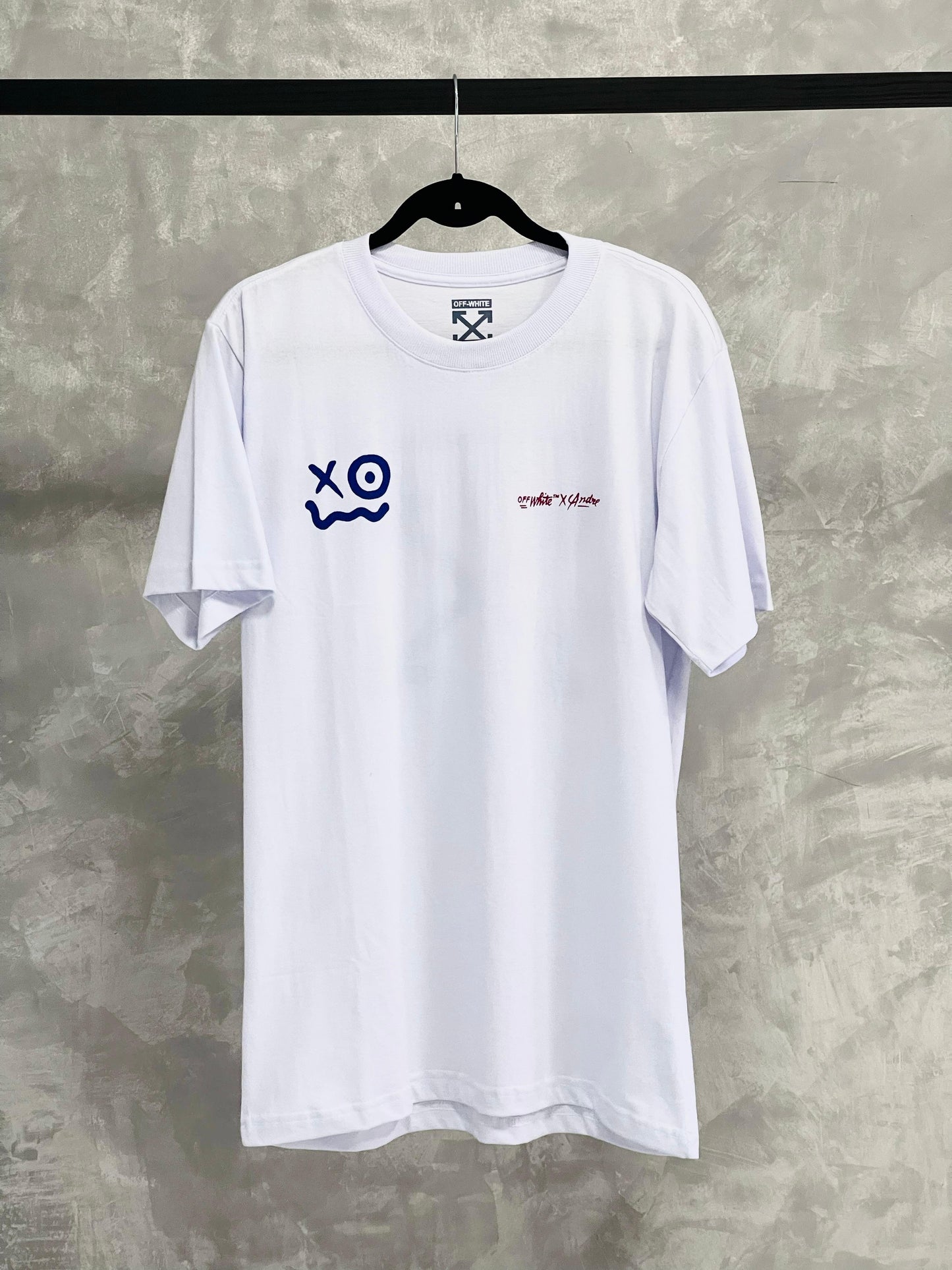 Camiseta Off-White x André Spray
