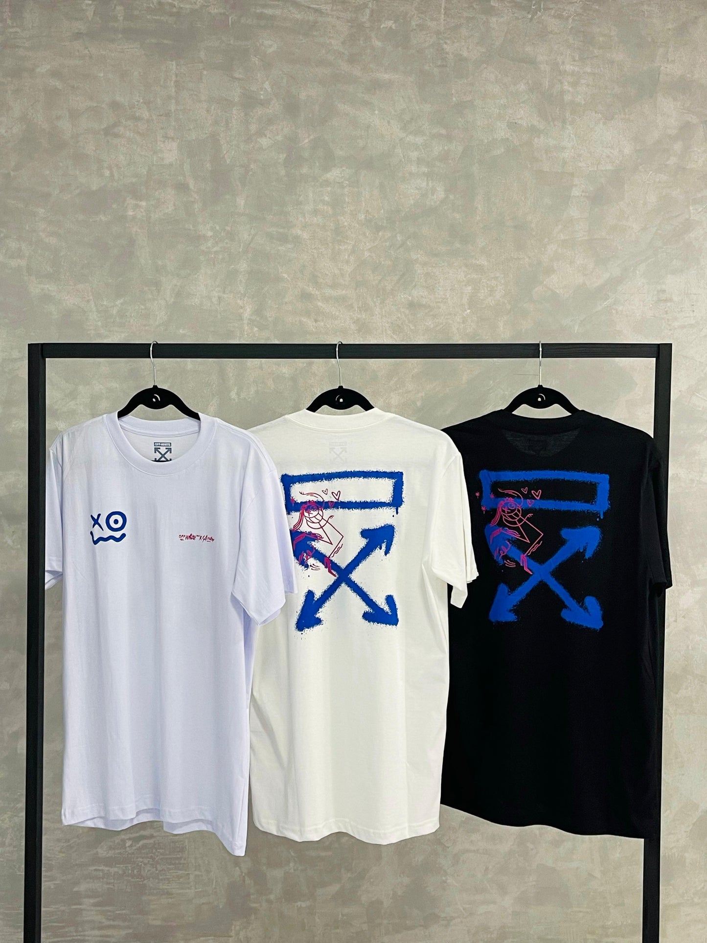 Camiseta Off-White x André Spray
