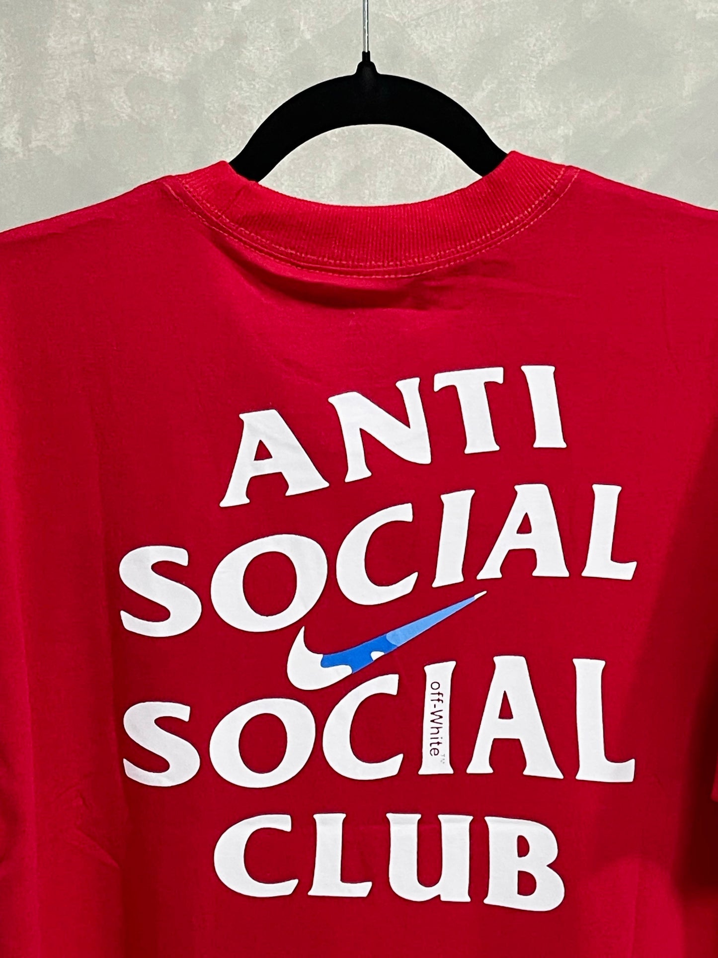 Camiseta Anti Social Swoosh