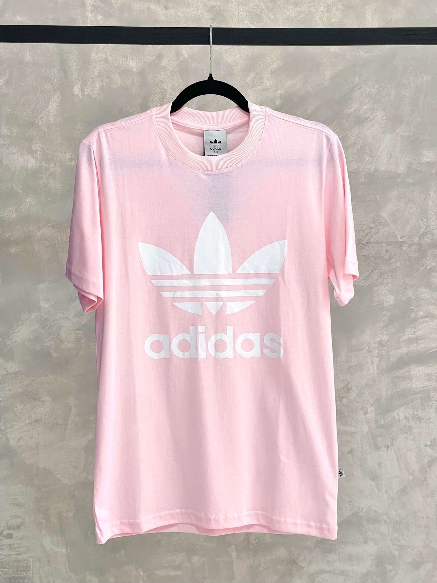 Camiseta Adidas Classic