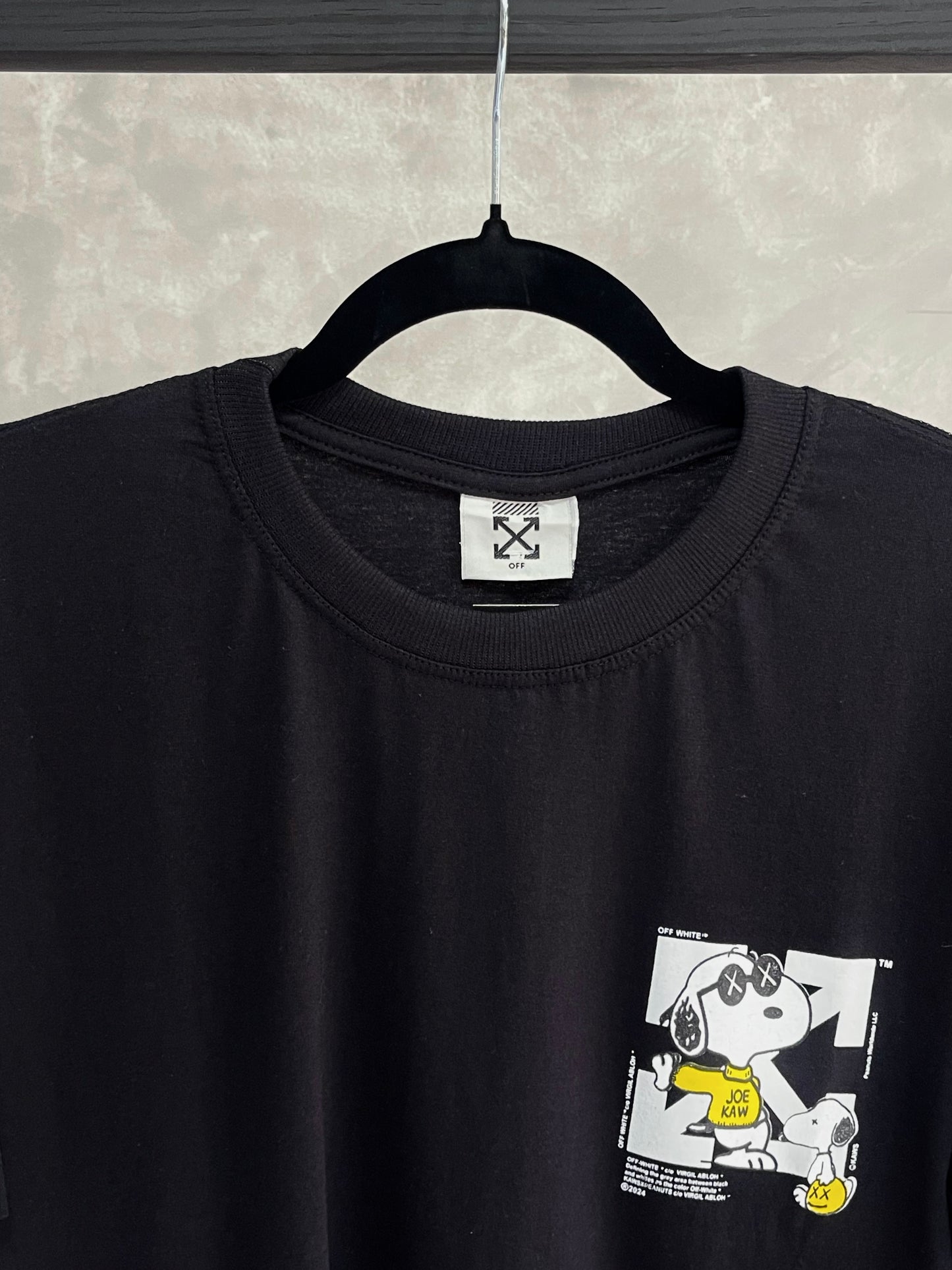 Camiseta Off White Snoopy