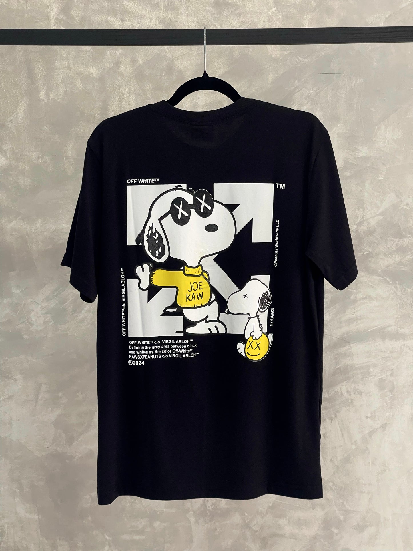 Camiseta Off White Snoopy