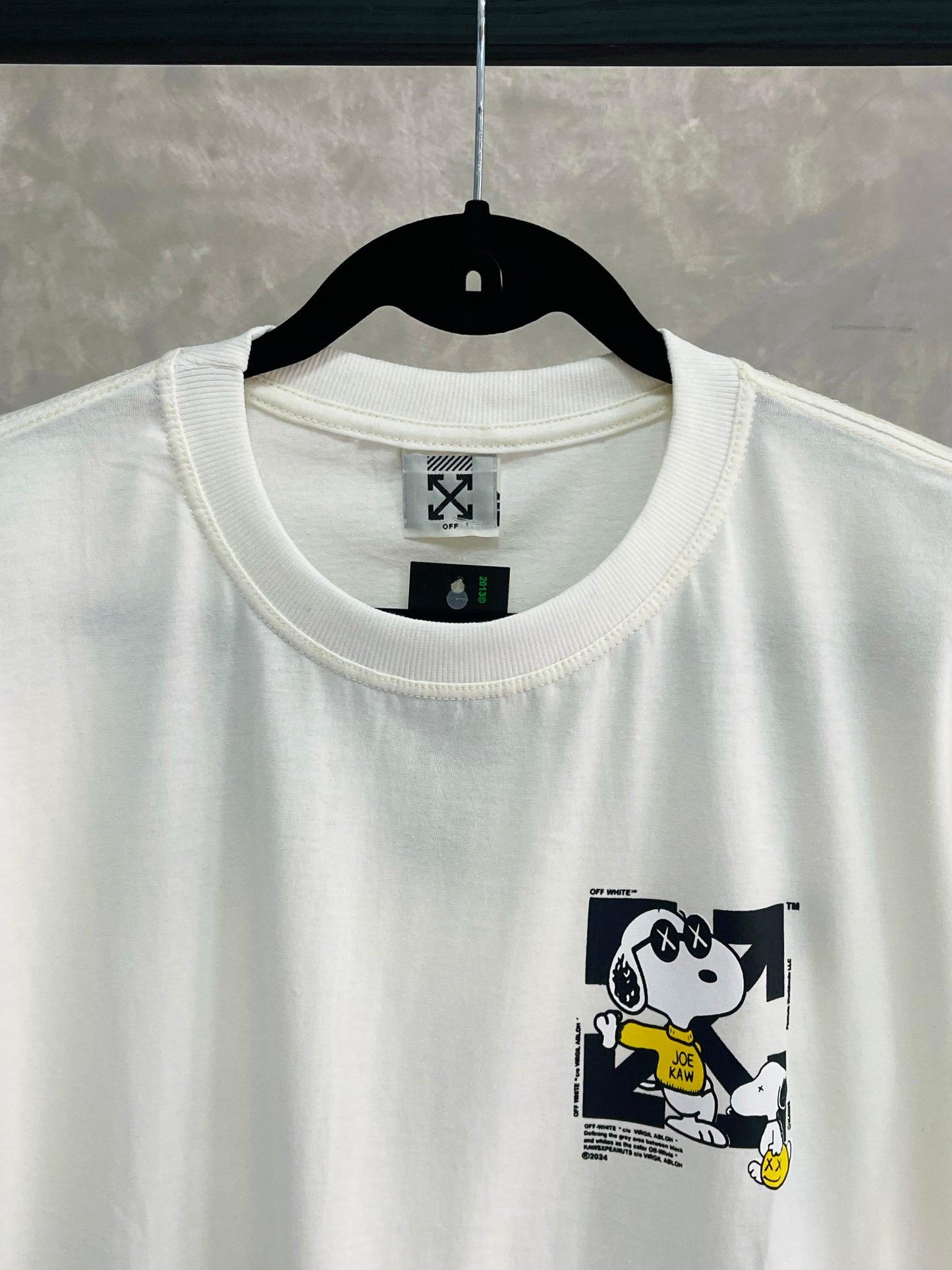 Camiseta Off White Snoopy