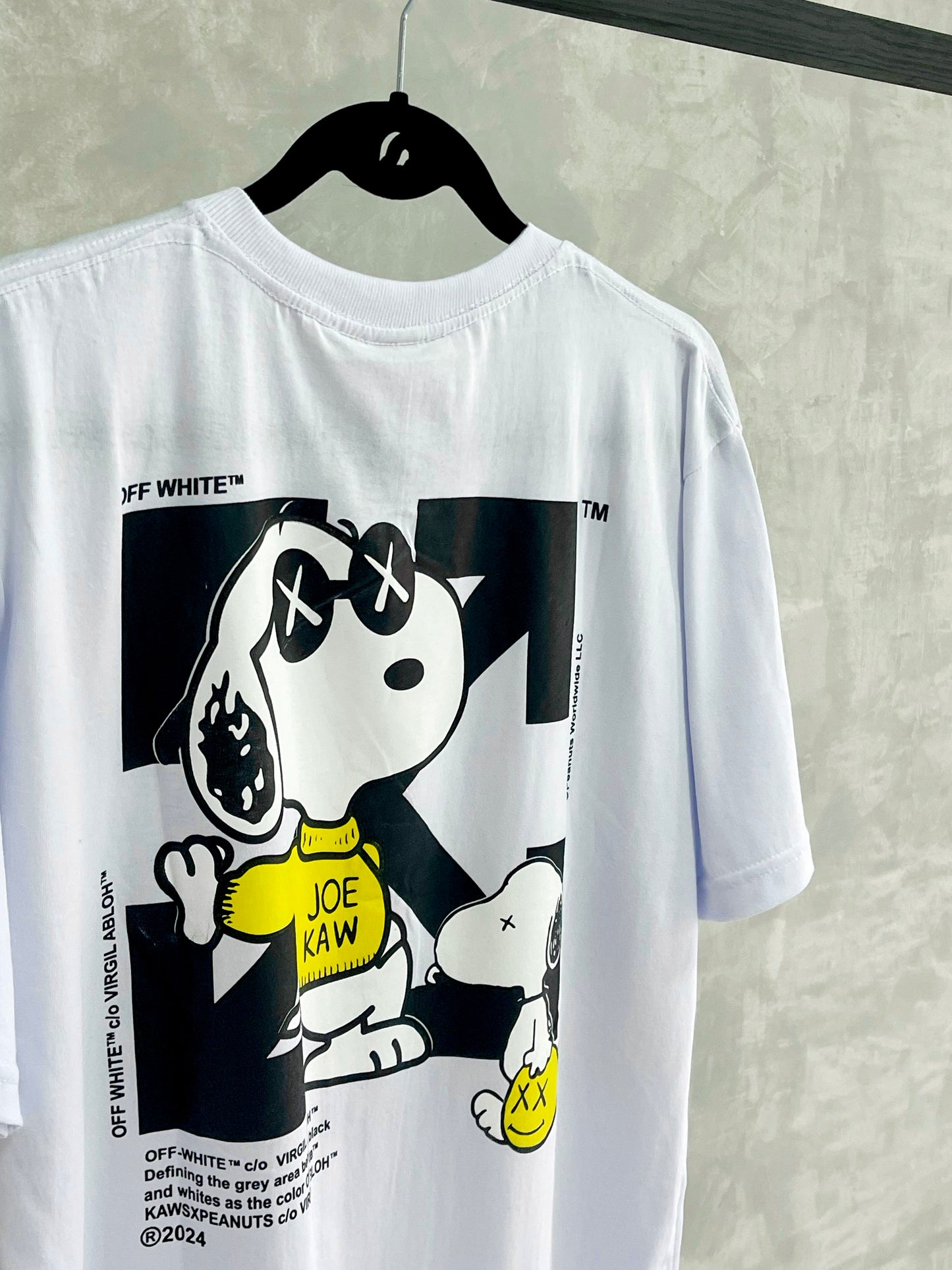 Camiseta Off White Snoopy
