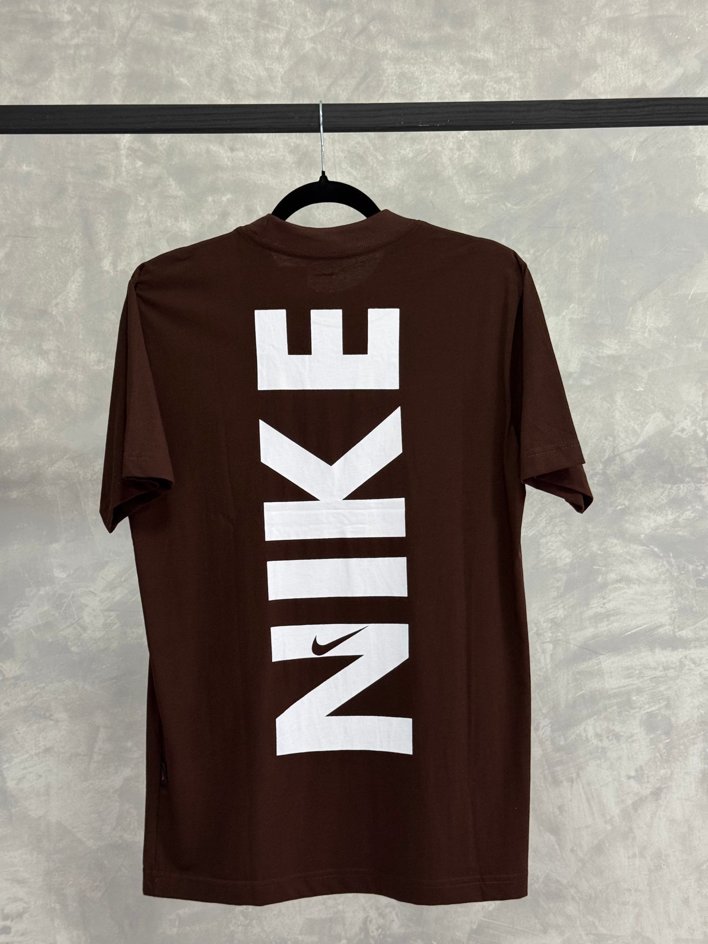Camiseta Nike Estampa Vertical