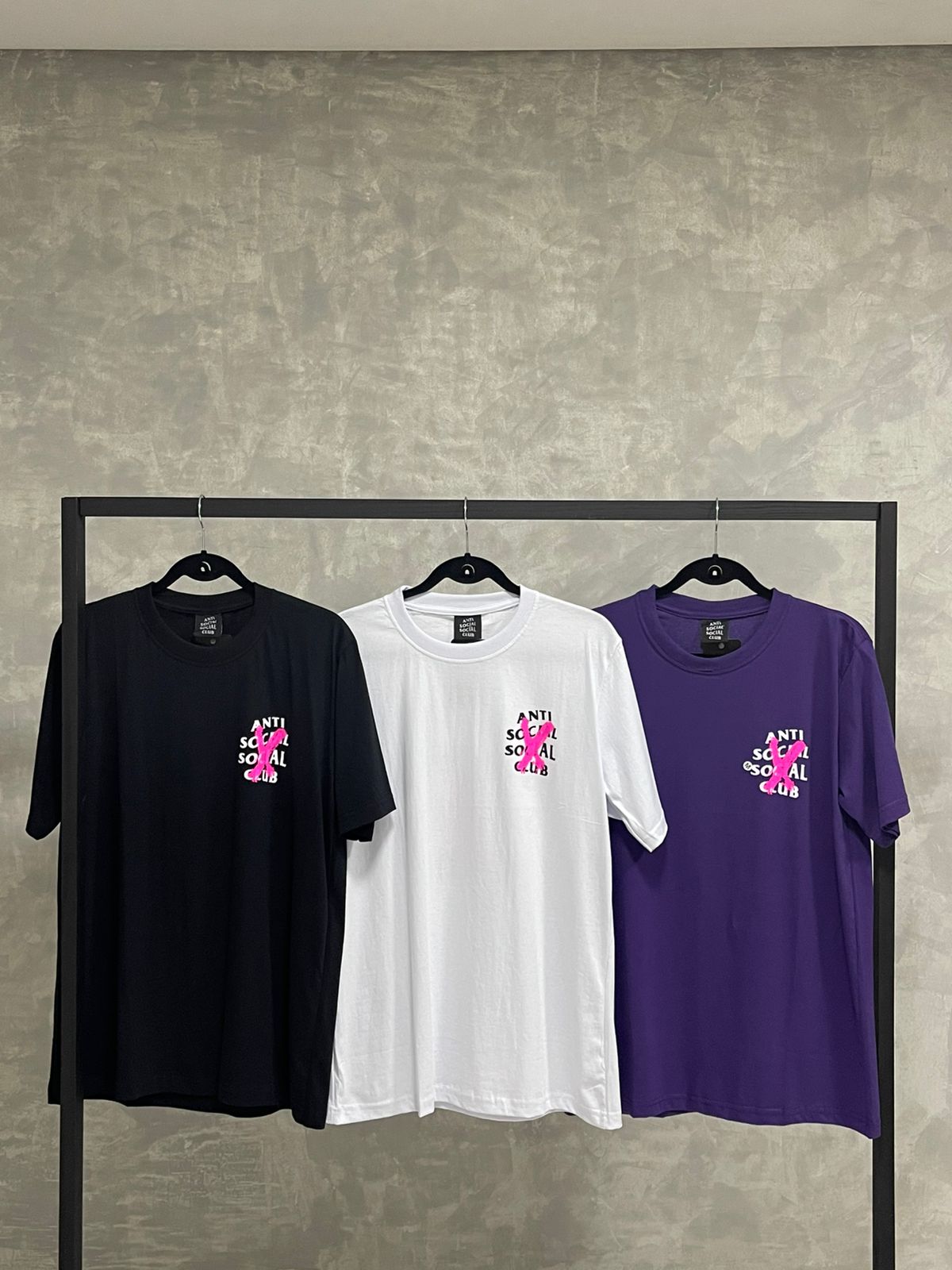 Camiseta Anti Social X